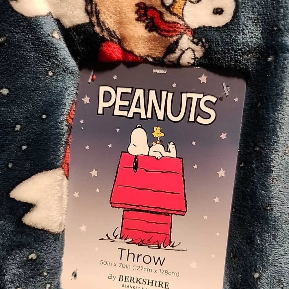 PEANUTS Snoopy Throw Blanket 50"x70 Red Baron Christmas Navy